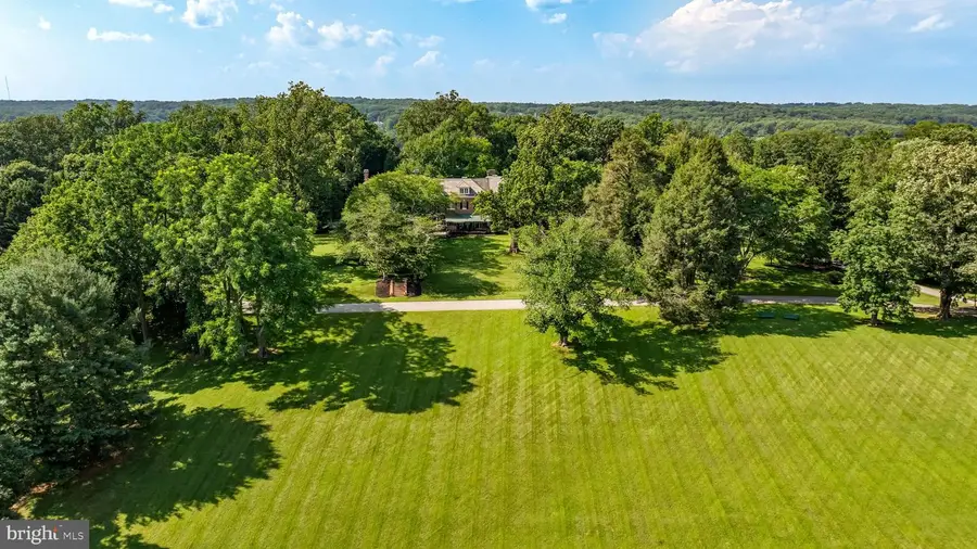 12 Merry Hill Ct, Pikesville, MD 21208 - #2