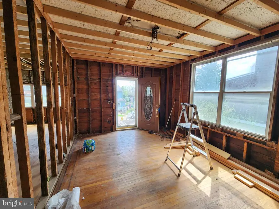 6308 Beechwood Rd, Baltimore, MD 21239 - #2