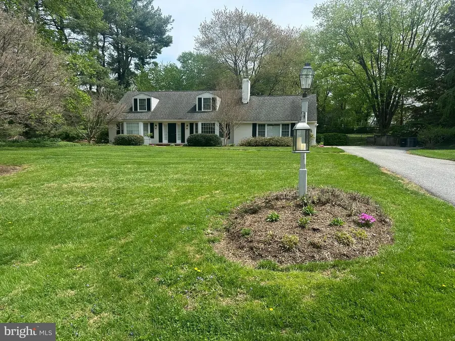 12007 Boxer Hill Rd, Cockeysville, MD 21030 - #2