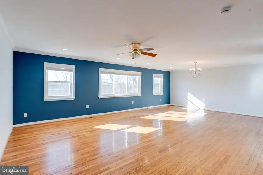 7815 Fairgreen Rd, Baltimore, MD 21222 - #3