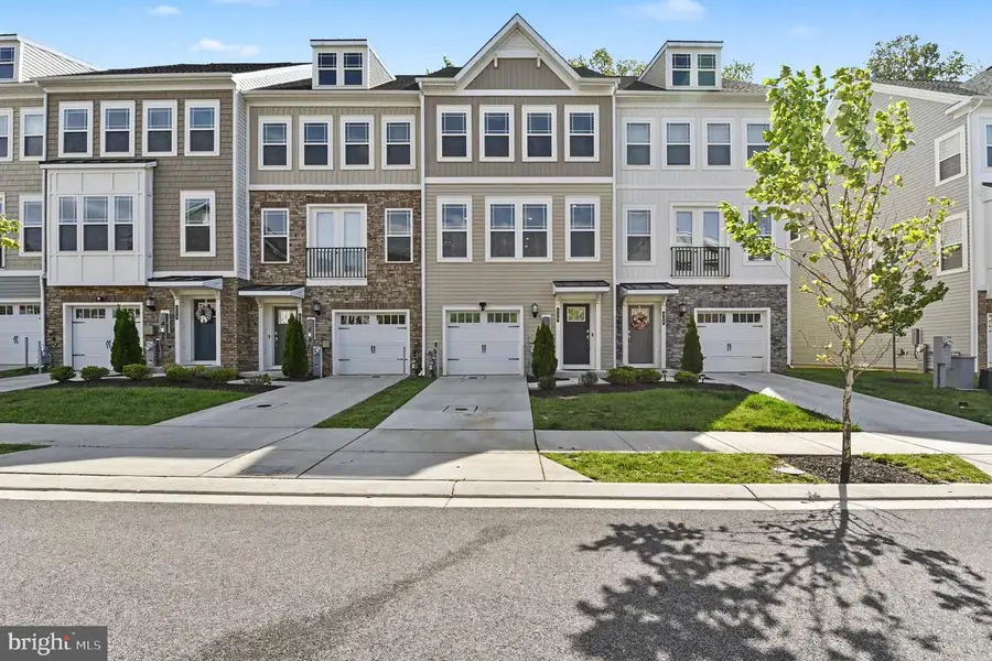 238 Waterstone Rd, Essex, MD 21221 - #2