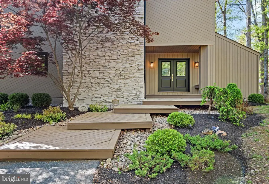 11006 Valley Heights Dr, Owings Mills, MD 21117 - #2