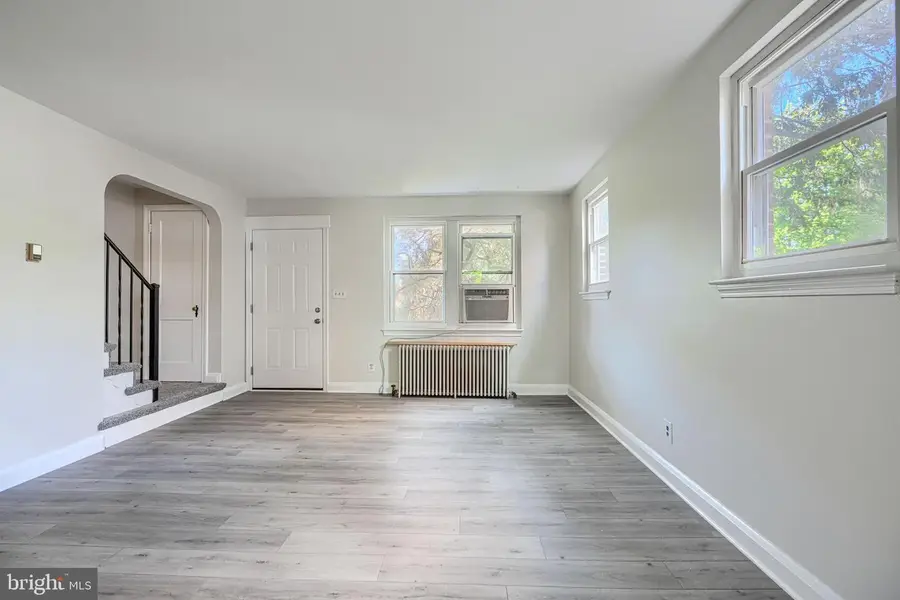 251 Linden Ave, Towson, MD 21286 - #3