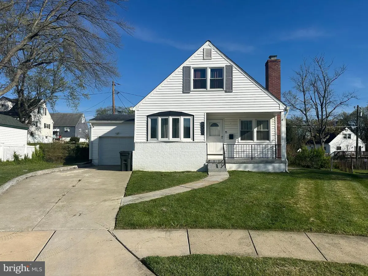 8203 Woodside Ct, Parkville, MD 21234 - #1