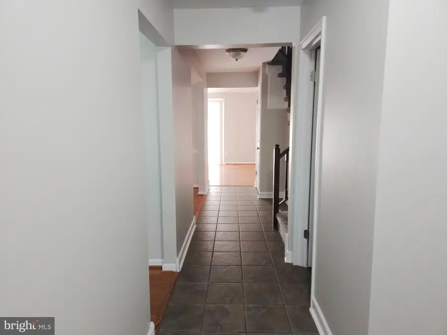 3 Tullycross Ct, Lutherville Timonium, MD 21093 - #2