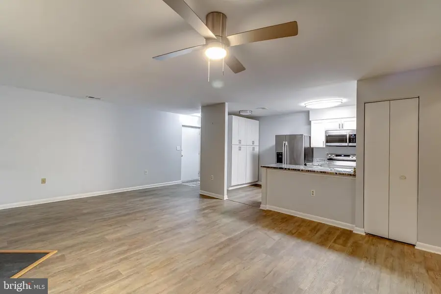 2215-b Lowells Glen Rd #b, Parkville, MD 21234 - #2