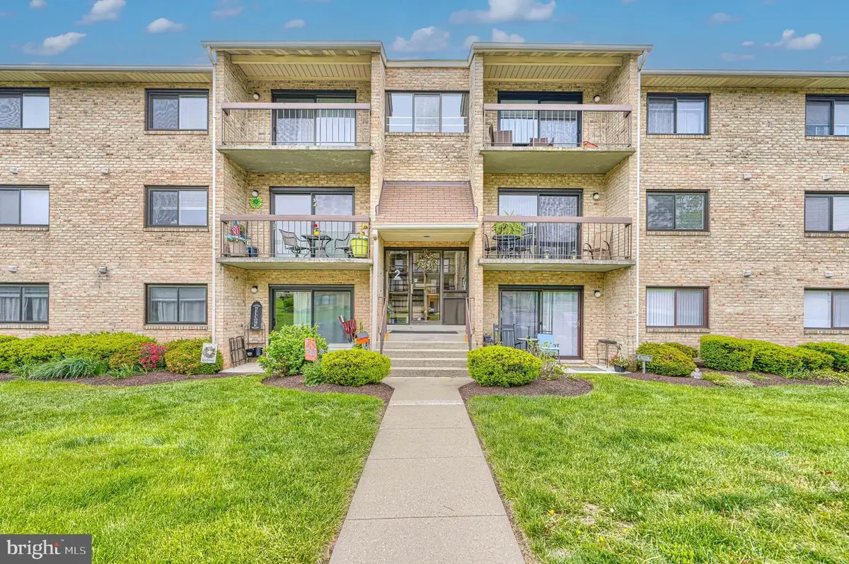 2 Summit Hill Ct #c-3, Baltimore, MD 21228 - #1