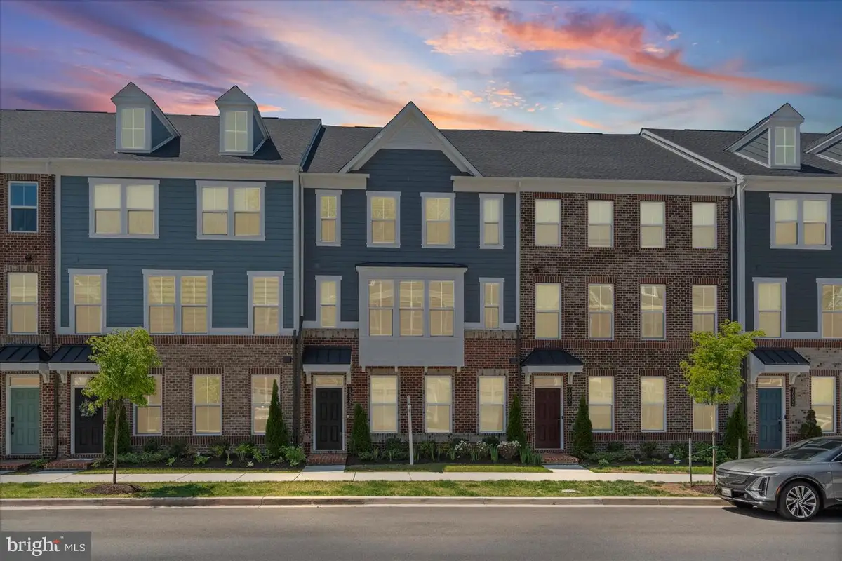 10837 Beckenham St, Middle River, MD 21220 - #1