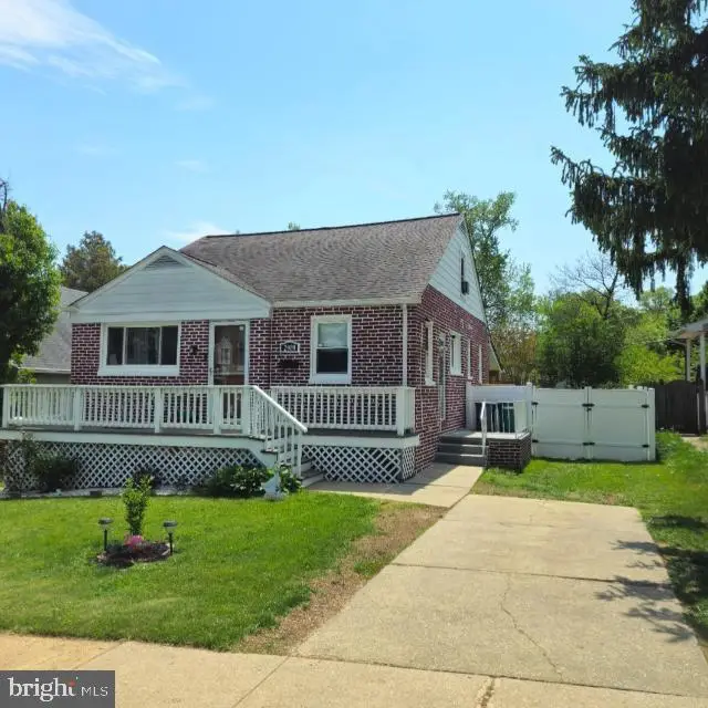 2909 Willoughby Rd, Parkville, MD 21234 - #1