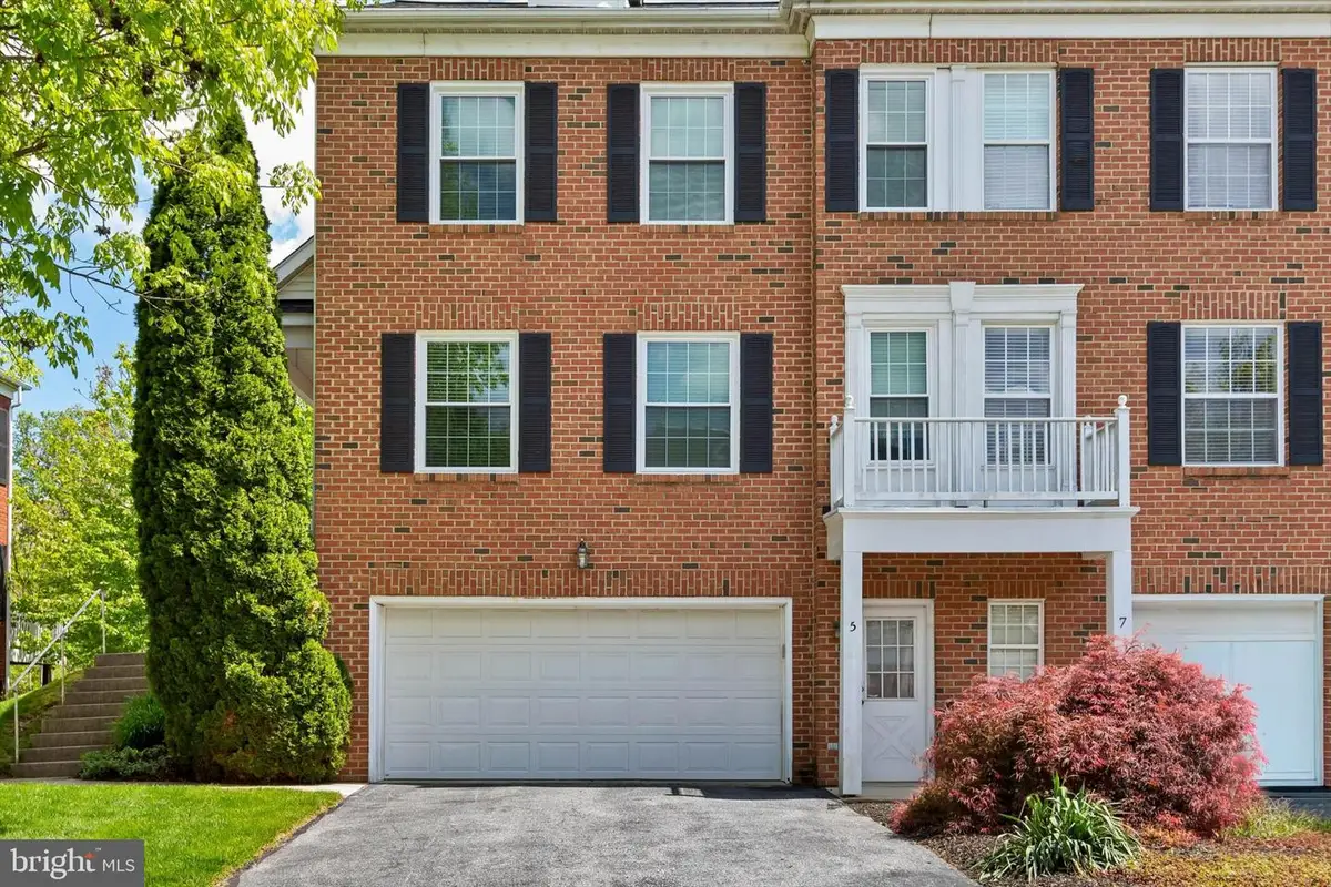 5 Johnsborough Ct, Reisterstown, MD 21136 - #1