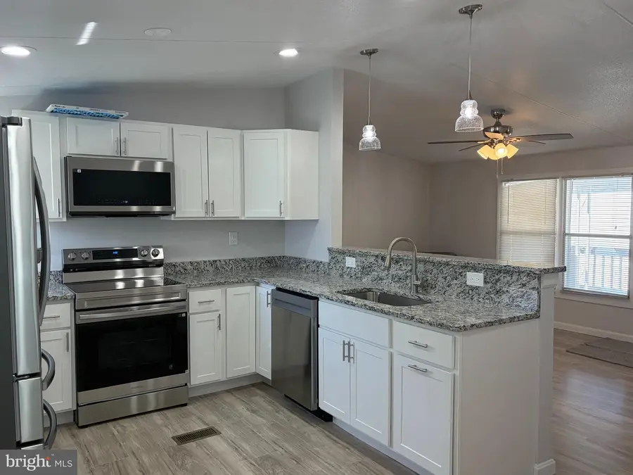 7 Roseview Rd, Dundalk, MD 21222 - #2