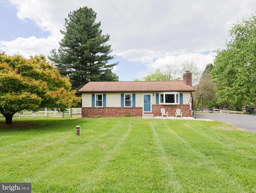 14704 Old Hanover Rd, Upperco, MD 21155 - #2