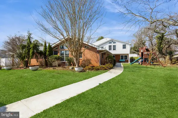 7908 Ivy Ln, BALTIMORE, MD 21208