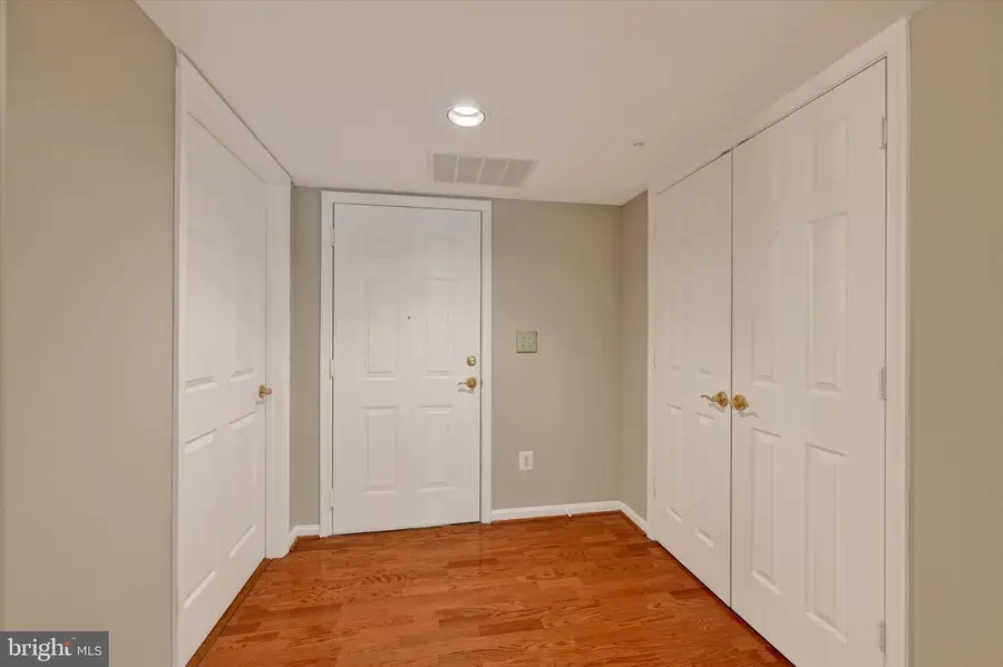 12310 Rosslare Ridge Rd #405, Lutherville Timonium, MD 21093 - #2