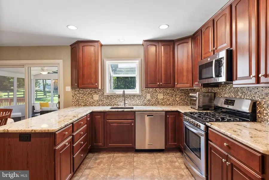 3913 Esgarth Way, Owings Mills, MD 21117 - #2