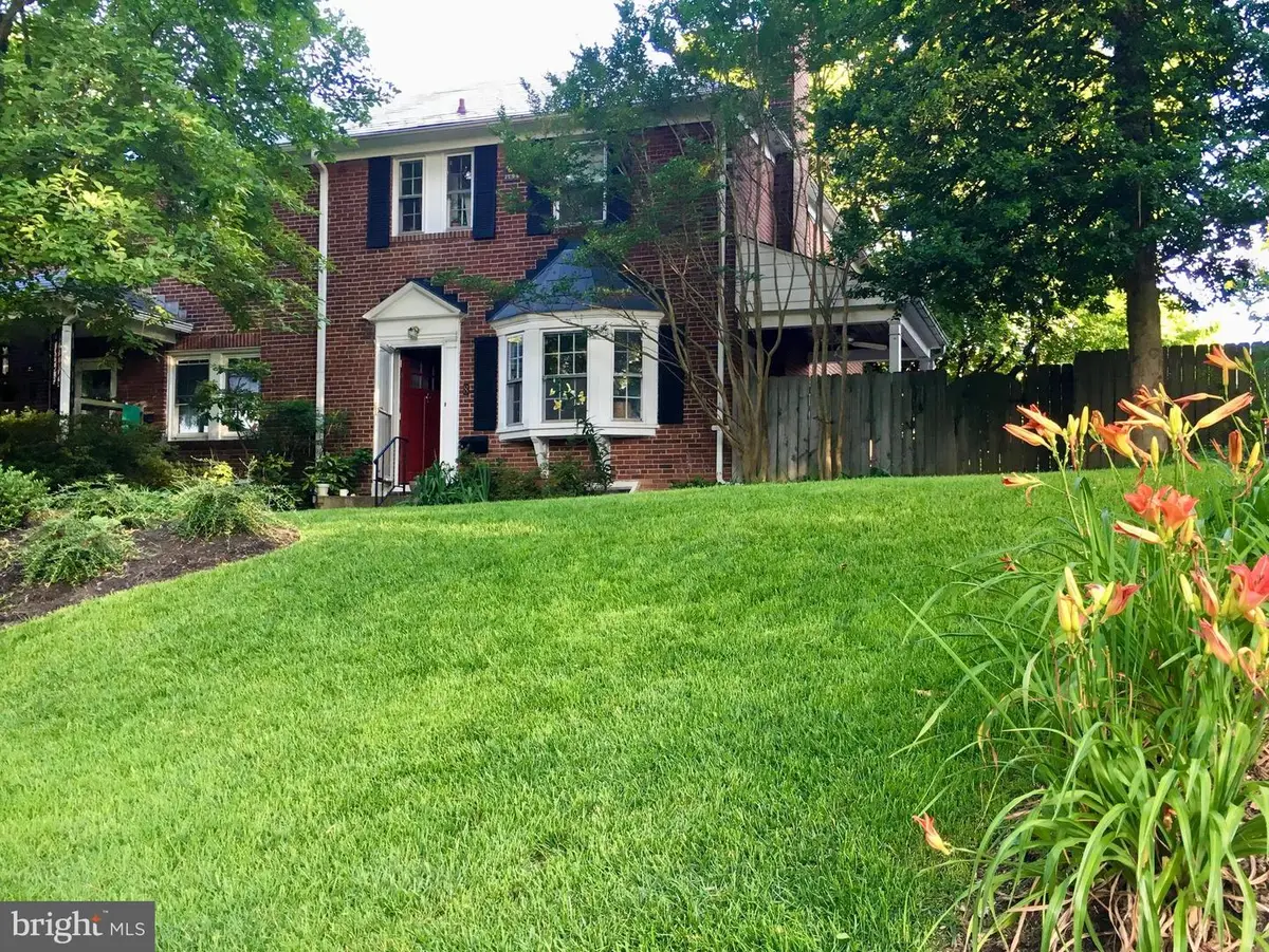 8 Dunkirk Rd, Baltimore, MD 21212 - #1