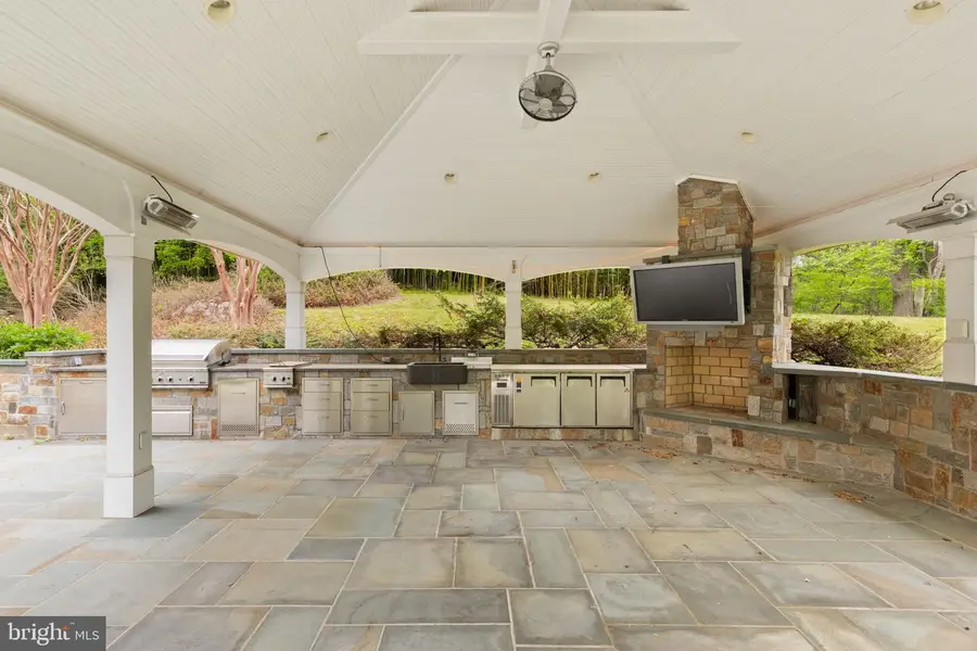 14613 Philpot Rd, Phoenix, MD 21131 - #2