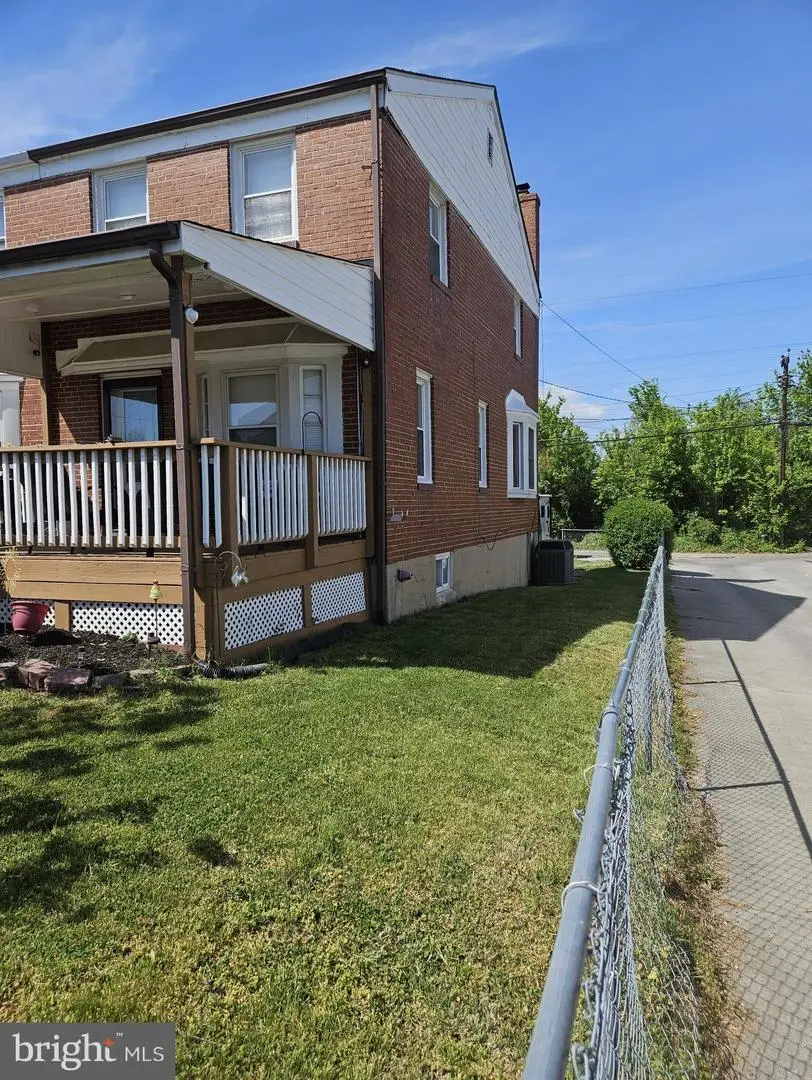 688 Middlesex Rd, Baltimore, MD 21221 - #3