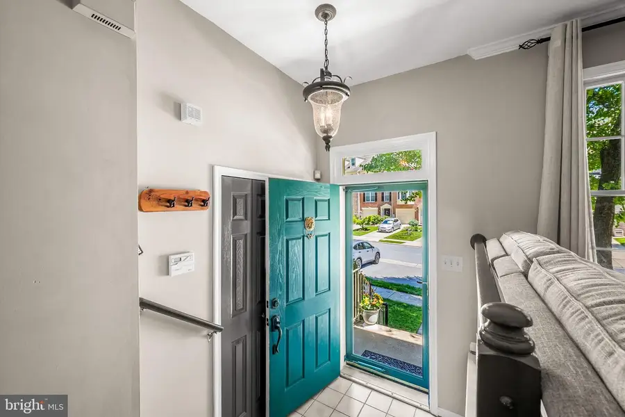 940 Hidden Moss Dr, Cockeysville, MD 21030 - #2