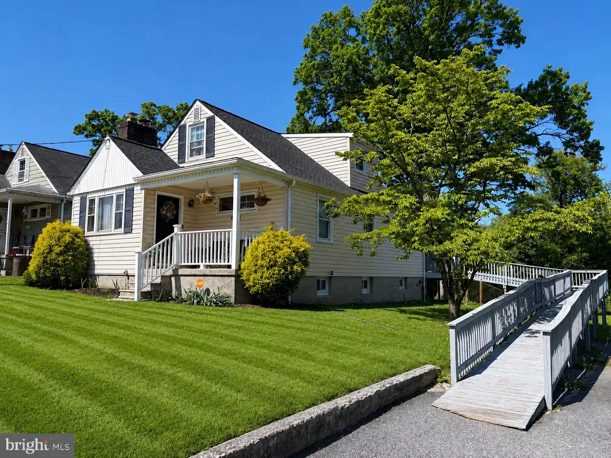 9530 Burton Ave, Parkville, MD 21234 - #1