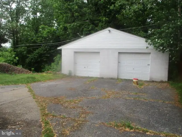 9122 Orbitan Rd, Baltimore, MD 21234 - #3