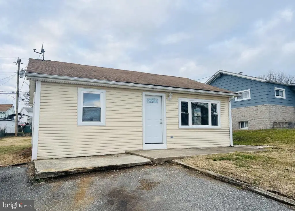 34 Compass Rd, Middle River, MD 21220 - #1