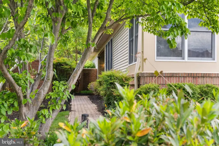 12 Stone Gate, Pikesville, MD 21208 - #3