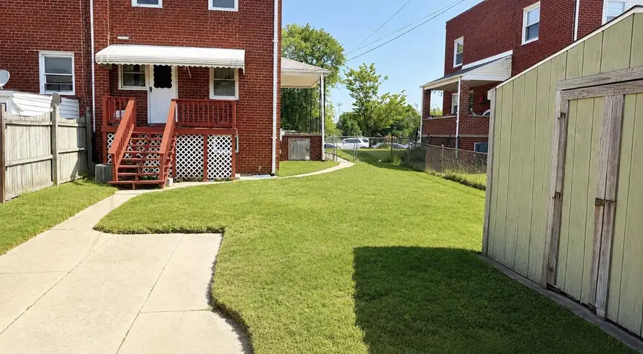 8027 Park Haven Rd, Dundalk, MD 21222 - #2
