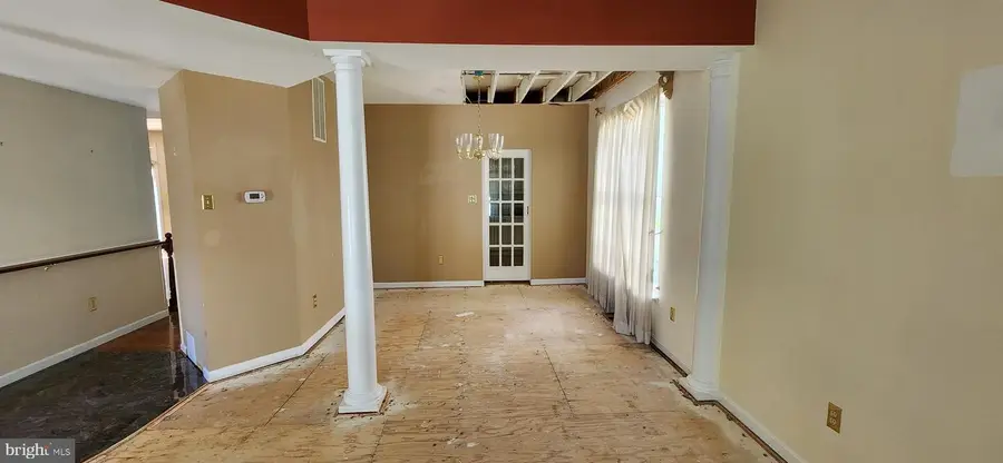 3 Caleb Ct, Owings Mills, MD 21117 - #3