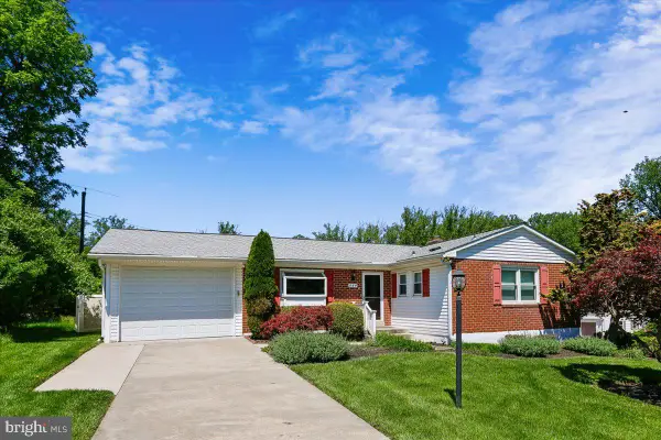 124 W Chestnut Hill Lane, REISTERSTOWN, MD 21136