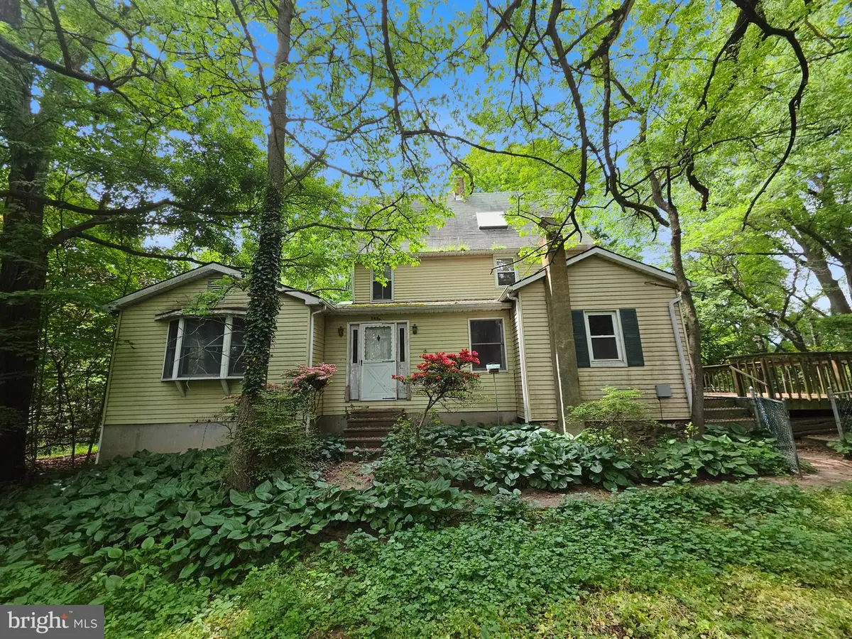 5424 Glenview Rd, Glen Arm, MD 21057 - #1