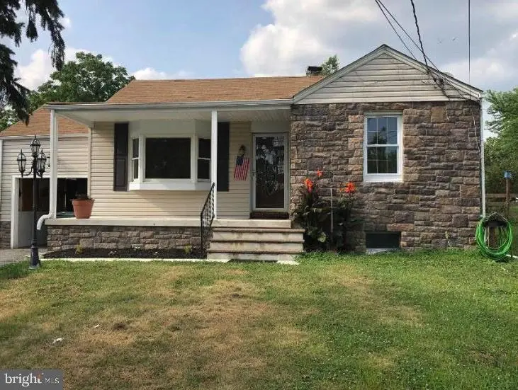 1928 Sulphur Spring Rd, Halethorpe, MD 21227 - #1
