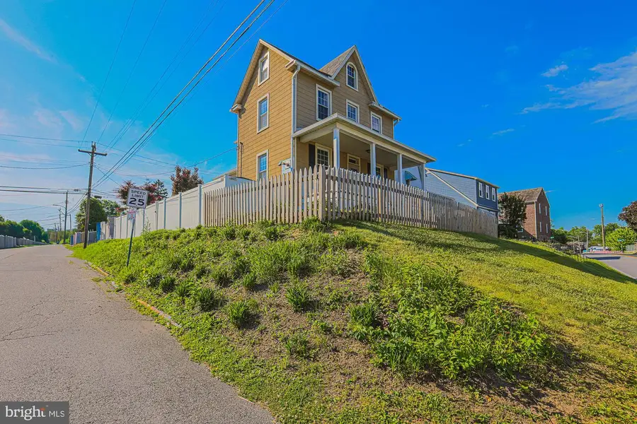 7419 Old Harford Rd, Parkville, MD 21234 - #3
