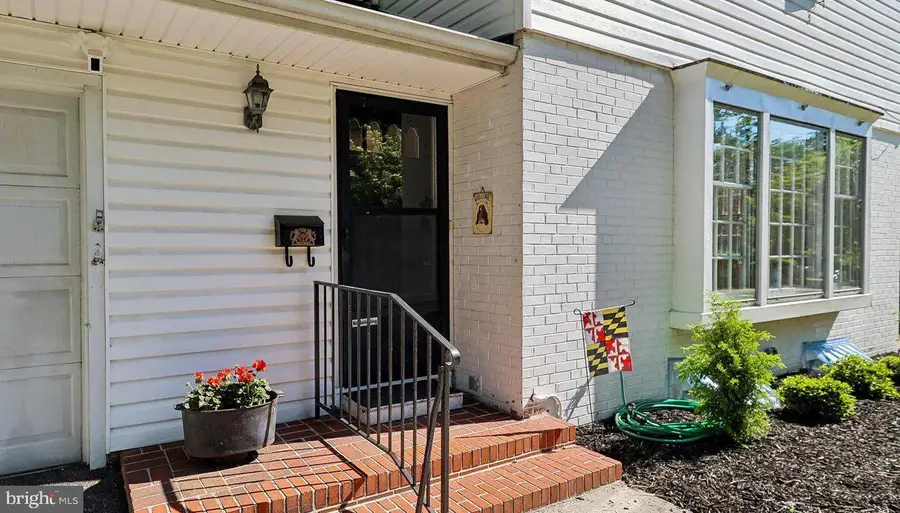 526 Stevenson Ln, Towson, MD 21286 - #2