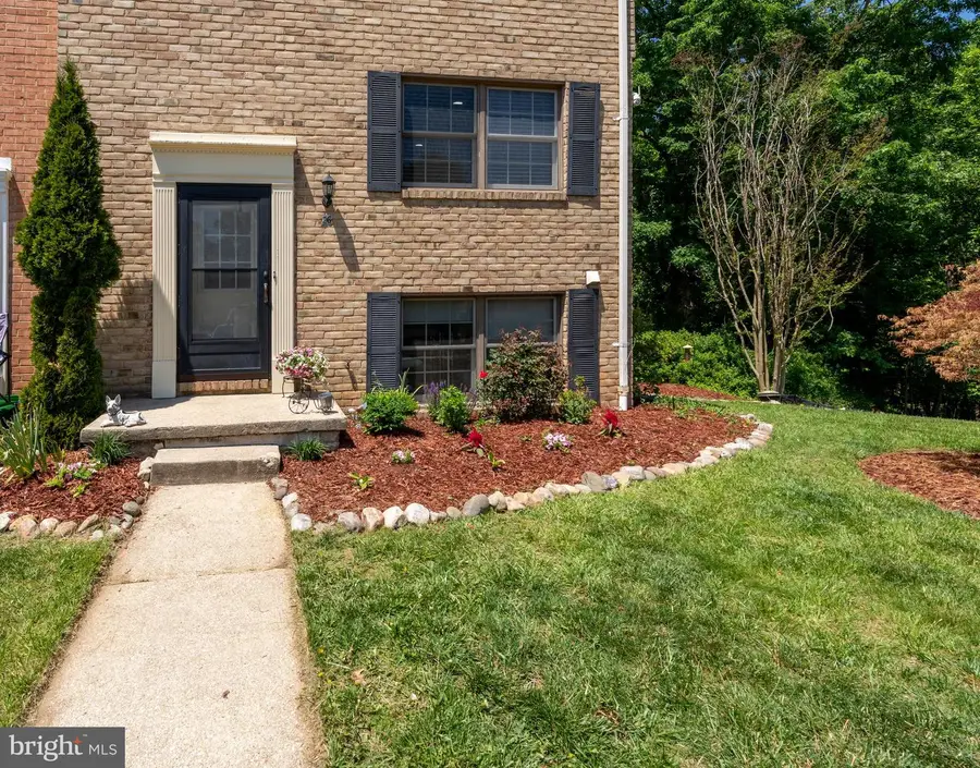 26 Golden Hill Ct, Catonsville, MD 21228 - #2