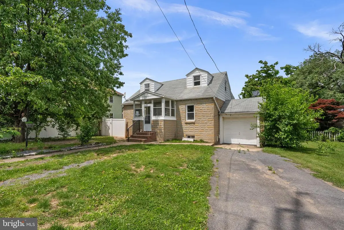 2507 Gehb Ave, Baltimore, MD 21227 - #1