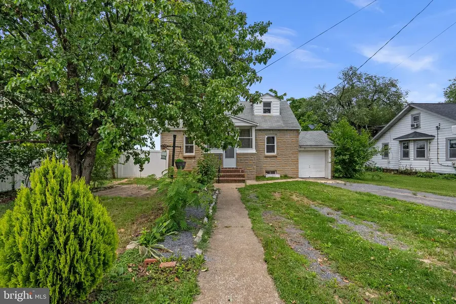 2507 Gehb Ave, Baltimore, MD 21227 - #2