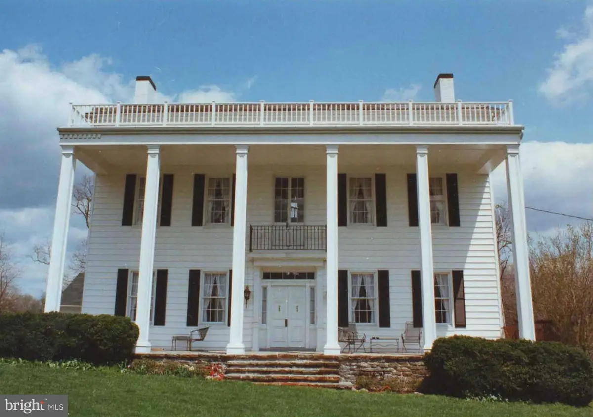 10711 Anglo Hill Rd, Cockeysville, MD 21030 - #1