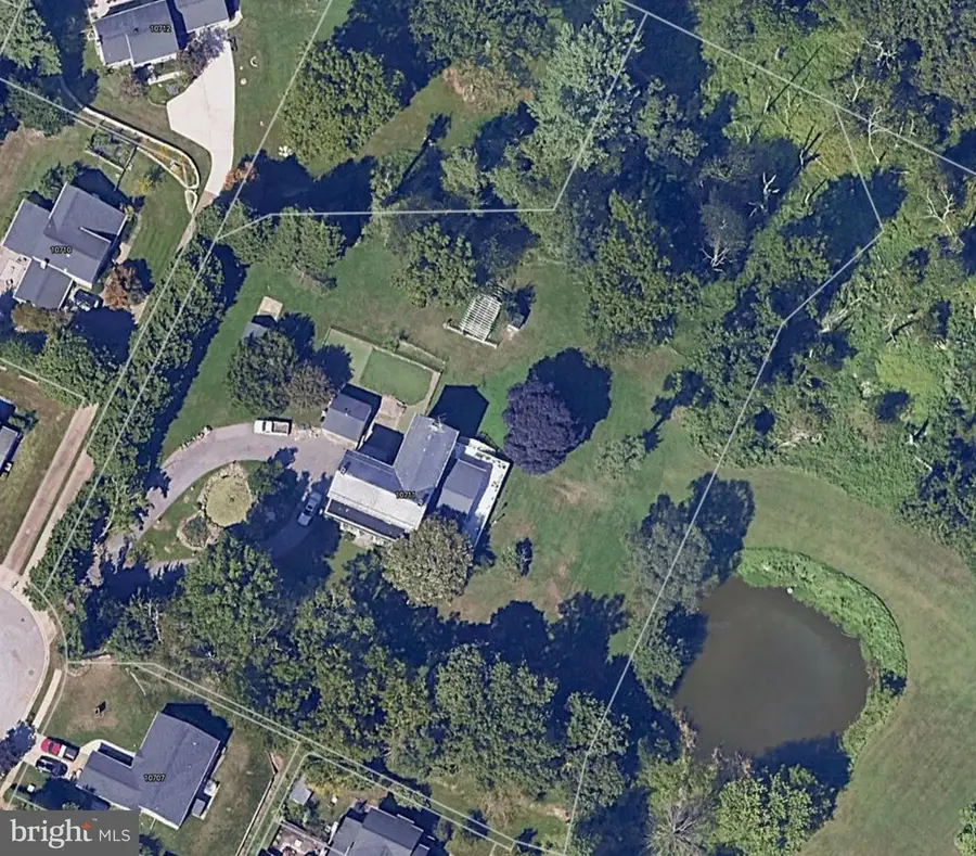 10711 Anglo Hill Rd, Cockeysville, MD 21030 - #2