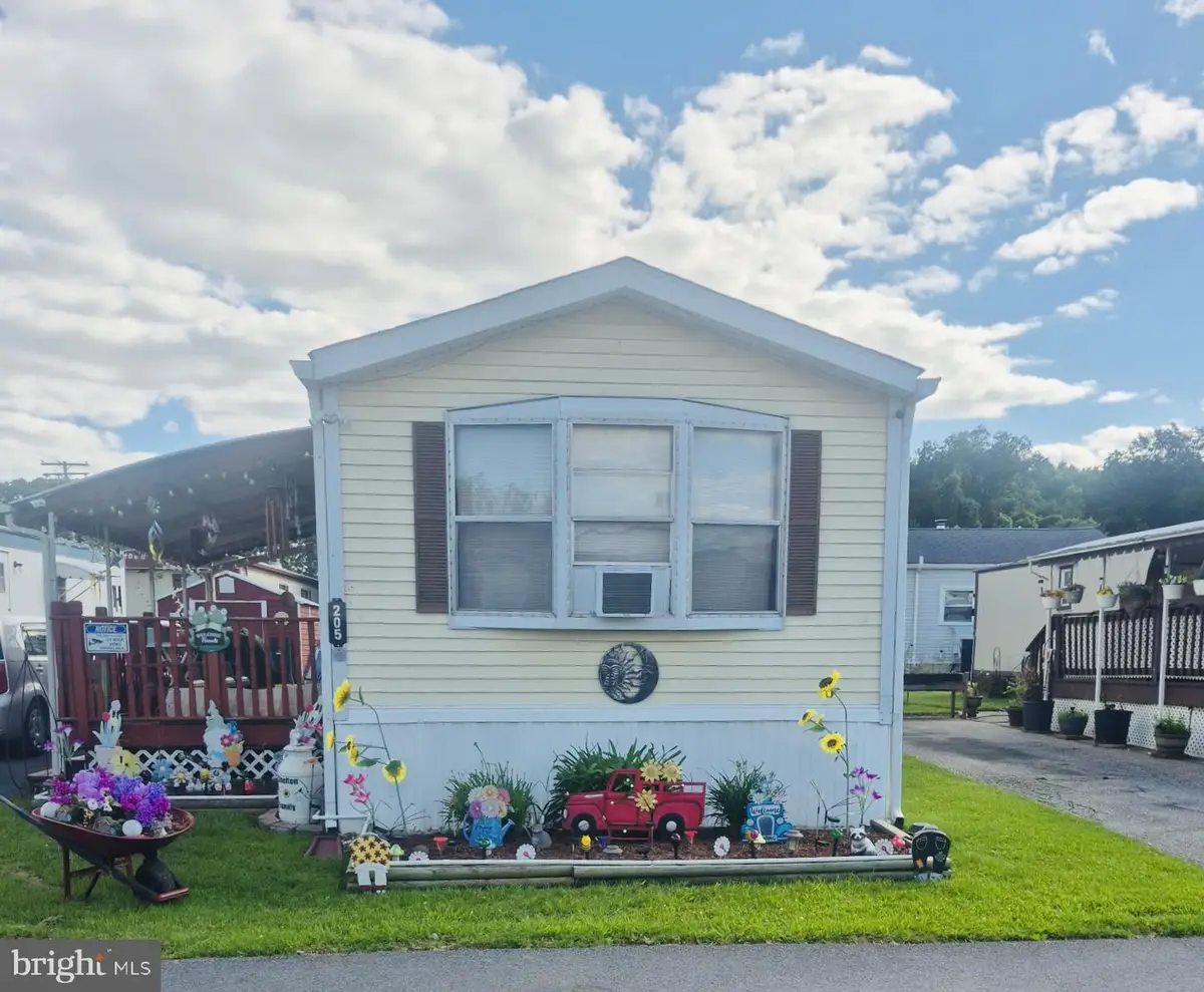 205 Robwood Rd, Dundalk, MD 21222 - #1