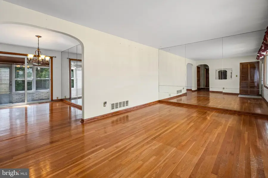 8806 Ashford Rd, Baltimore, MD 21234 - #2