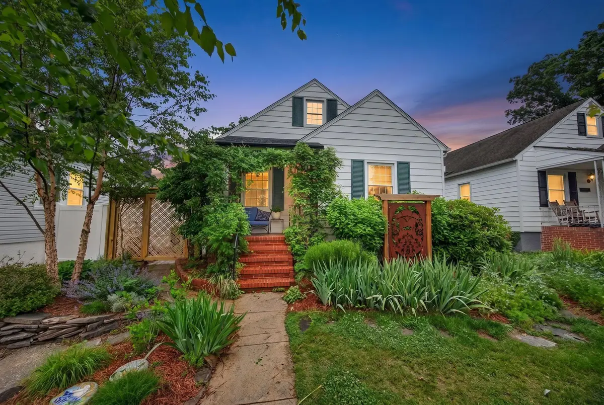 3312 Willoughby Rd, Parkville, MD 21234 - #1