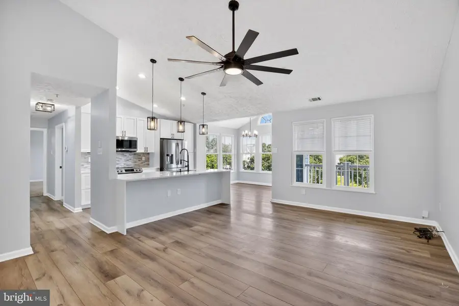 8237 Poplar Mill Rd #8237, Nottingham, MD 21236 - #3