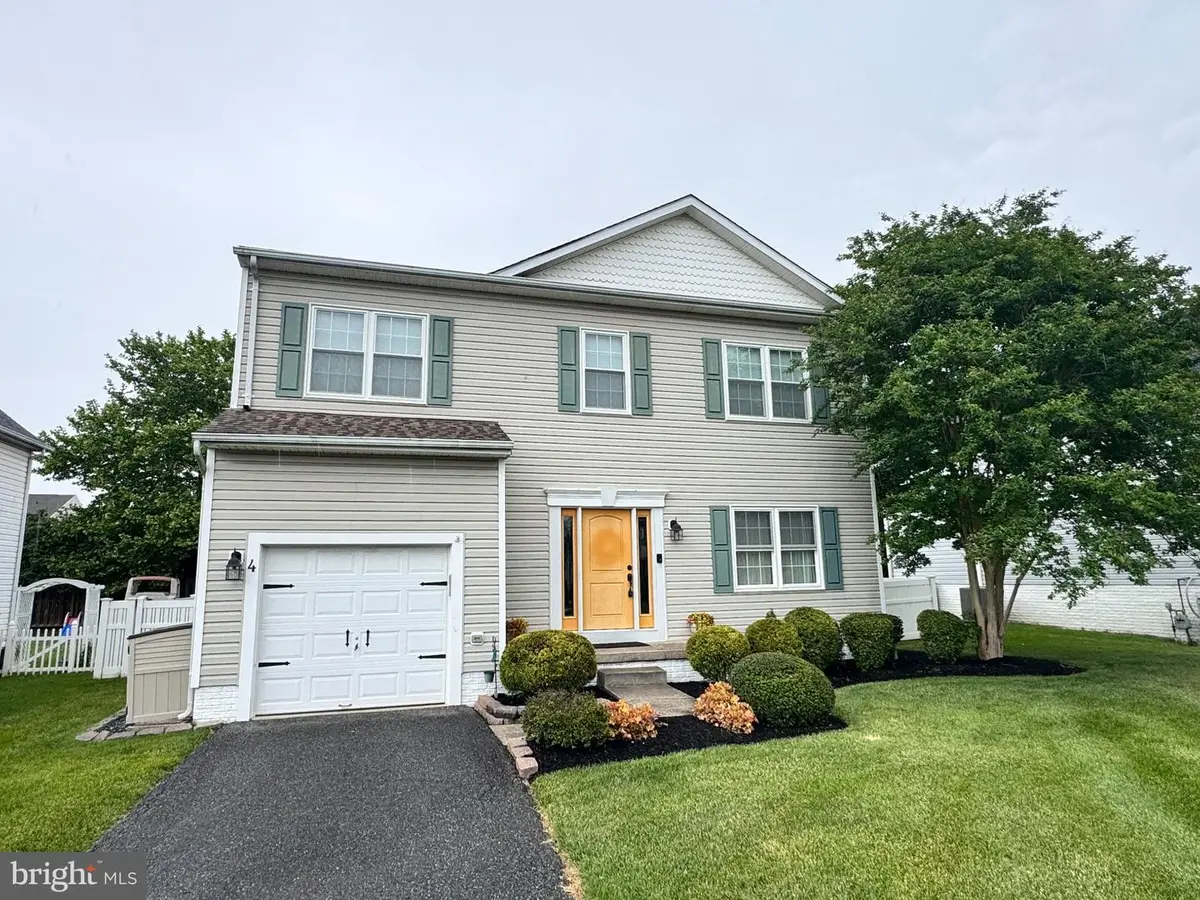 4 Granny Smith Ct, Baltimore, MD 21220 - #1