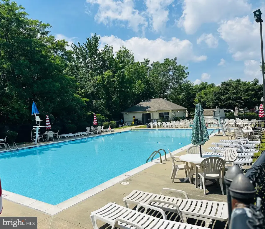 4725 Greencove Cir, Sparrows Point, MD 21219 - #3