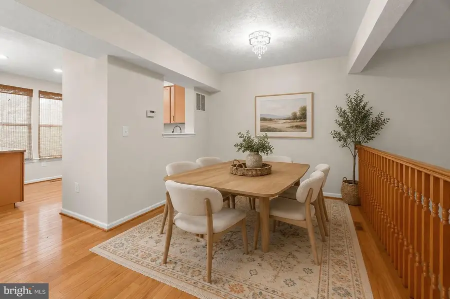 911 Joshua Tree Ct, Owings Mills, MD 21117 - #3