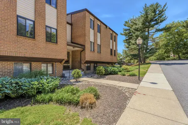 1811 Snow Meadow Ln #t-2, BALTIMORE, MD 21209