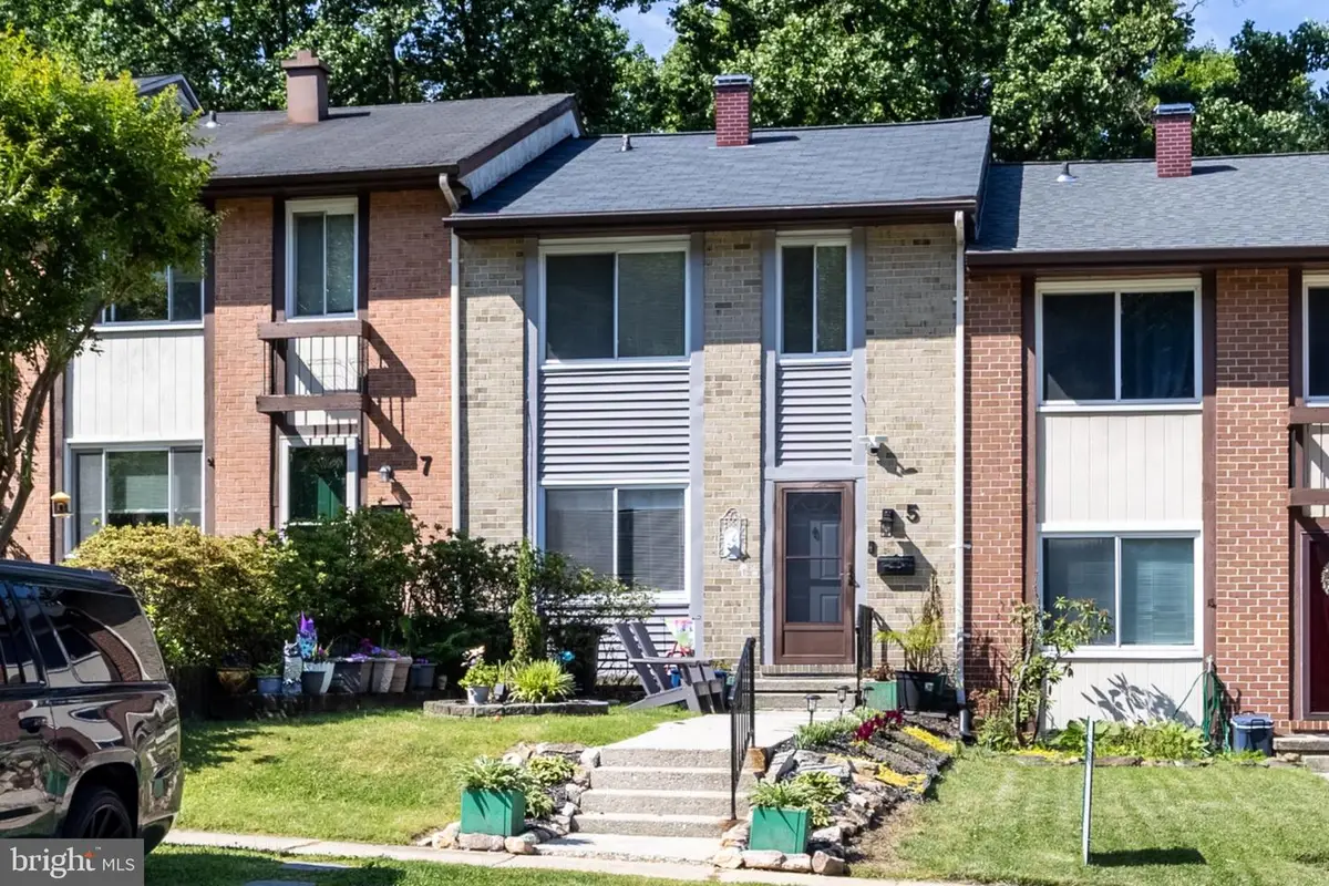 5 Bideford Ct, Parkville, MD 21234 - #1