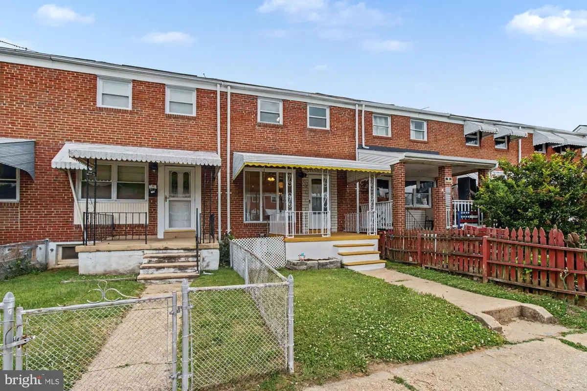 8218 Kavanagh Rd, Dundalk, MD 21222 - #1