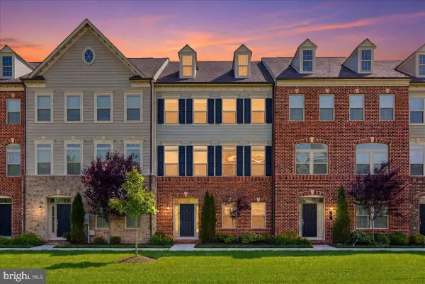 6 Wedge Way #24, PIKESVILLE, MD 21208